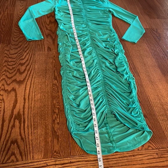 Venus RUCHED center front back party cocktail midi dress jersey fitted green M - Picture 10 of 11